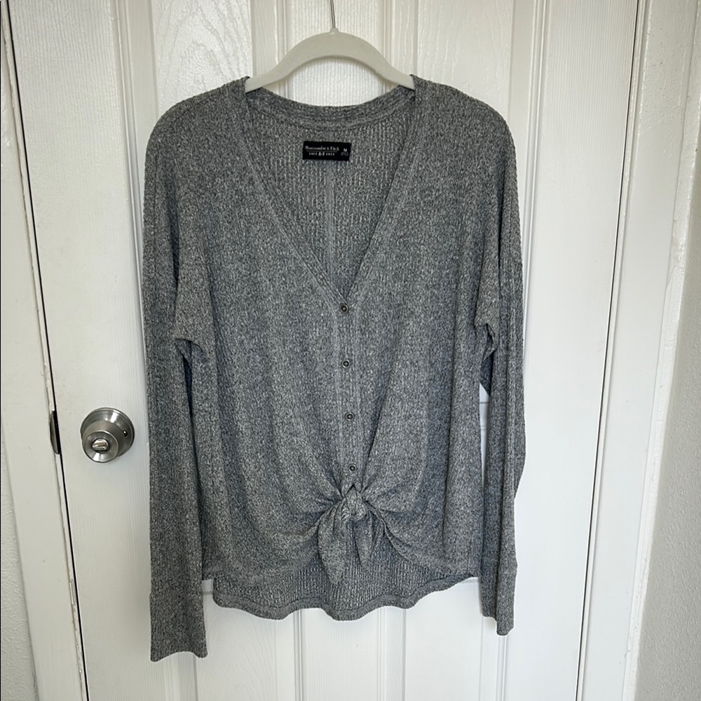 Abercrombie & Fitch Soft A&F Cozy Gray Button-Up Cardigan with Knot Front